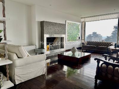Apartamento de 3 alcobas en venta en Altos Del Retiro, Bogotá, 250 m² · foto 3 de 20