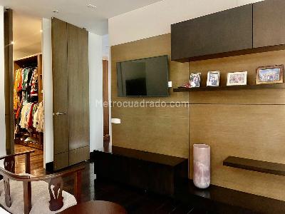 Apartamento de 3 alcobas en venta en Altos Del Retiro, Bogotá, 250 m² · foto 15 de 20