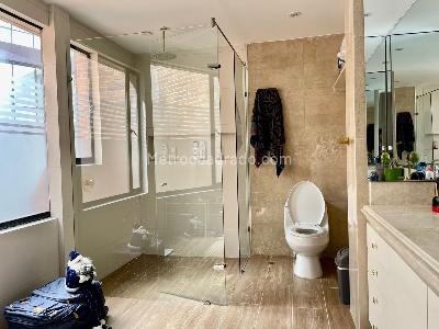 Apartamento en venta en Los Rosales, Bogotá · foto 19 de 20