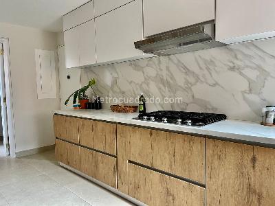 Apartamento en venta en Los Rosales, Bogotá · foto 9 de 20