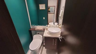 Apartamento de 3 alcobas en venta en Los Rosales, Bogotá, 152 m² · foto 7 de 15