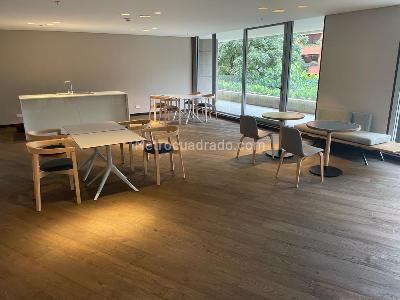 Apartamento de 3 alcobas en venta en Cabrera Chico, Bogotá, 217 m² · foto 3 de 8