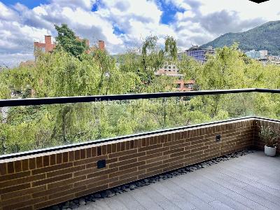 Apartamento de 3 alcobas en venta en La Cabrera, Bogotá, 229 m² · foto 3 de 20