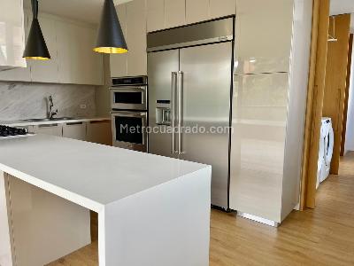 Apartamento de 3 alcobas en venta en La Cabrera, Bogotá, 229 m² · foto 5 de 20