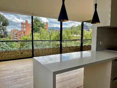 Apartamento de 3 alcobas en venta en La Cabrera, Bogotá, 229 m² · foto 6 de 20