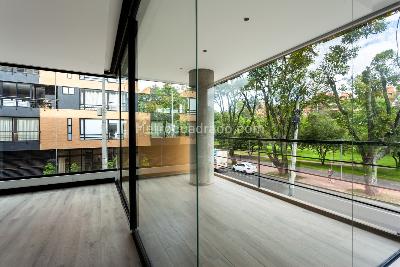 Apartamento de 3 alcobas en venta en El Virrey, Bogotá, 165 m² · foto 14 de 18