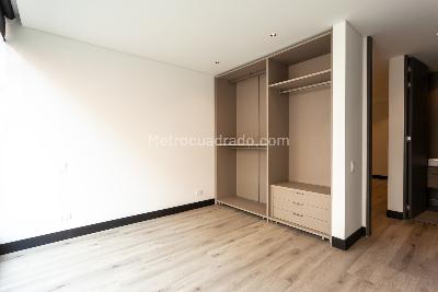 Apartamento de 3 alcobas en venta en El Virrey, Bogotá, 165 m² · foto 4 de 18