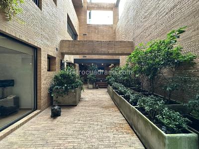 Apartamento de 3 alcobas en venta en Chico Seminario, Bogotá, 327 m² · foto 12 de 20