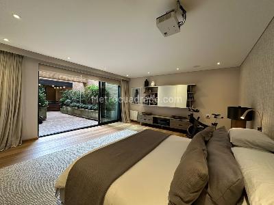 Apartamento de 3 alcobas en venta en Chico Seminario, Bogotá, 327 m² · foto 16 de 20