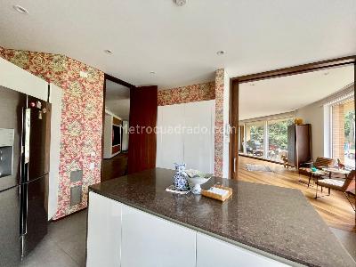 Apartamento de 3 alcobas en venta en Altos Del Retiro, Bogotá, 383 m² · foto 9 de 19