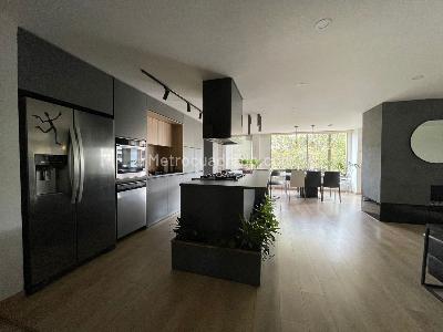 Apartamento en venta en Chico Navarra, Bogotá · foto 2 de 18