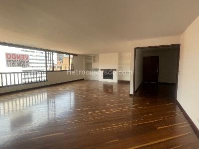 Apartamento en venta en Los Rosales, Bogotá · foto 10 de 15