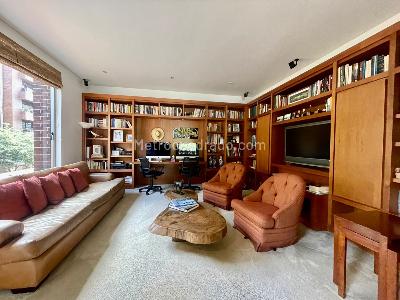 Apartamento de 4 alcobas en venta en Chico Museo, Bogotá, 330 m² · foto 10 de 20