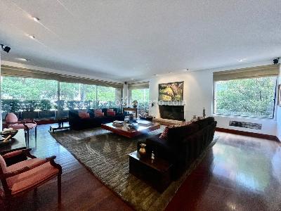 Apartamento de 4 alcobas en venta en Chico Museo, Bogotá, 330 m² · foto 19 de 20