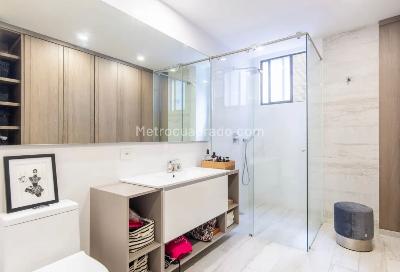 Apartamento de 2 alcobas en venta en Altos Del Retiro, Bogotá, 124 m² · foto 15 de 20