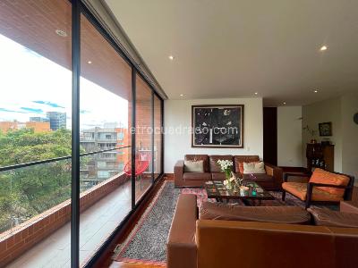 Apartamento en venta en Chico Navarra, Bogotá · foto 3 de 17