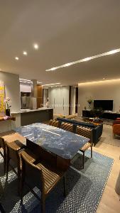 Apartamento de 2 alcobas en venta en Chico Cabrera, Bogotá, 150 m² · foto 4 de 11