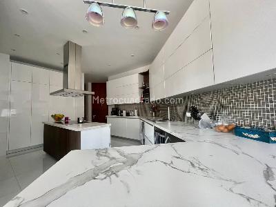 Apartamento de 4 alcobas en venta en El Nogal, Bogotá, 340 m² · foto 3 de 20