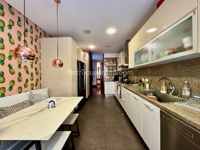 Apartamento de 3 alcobas en venta en El Virrey Norte, Bogotá, 245 m² · foto 11 de 20
