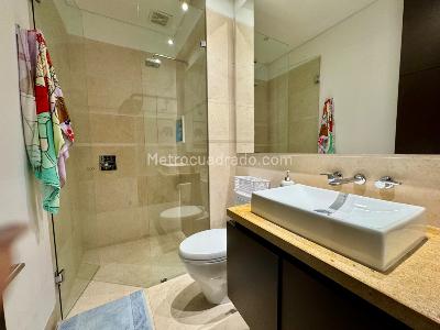 Apartamento de 3 alcobas en venta en El Virrey Norte, Bogotá, 245 m² · foto 14 de 20