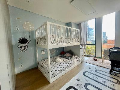 Apartamento de 3 alcobas en venta en Chico Museo, Bogotá, 240 m² · foto 15 de 17