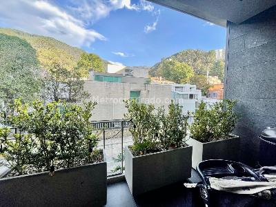Apartamento de 3 alcobas en venta en Chico Museo, Bogotá, 240 m² · foto 4 de 17