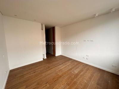 Apartamento de 3 alcobas en venta en La Cabrera, Bogotá, 220 m² · foto 12 de 12
