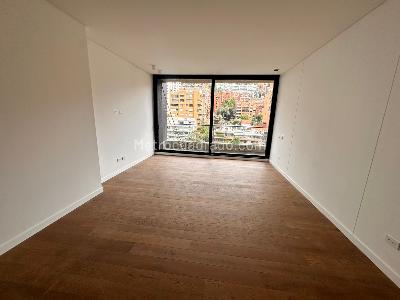 Apartamento de 3 alcobas en venta en La Cabrera, Bogotá, 220 m² · foto 4 de 12