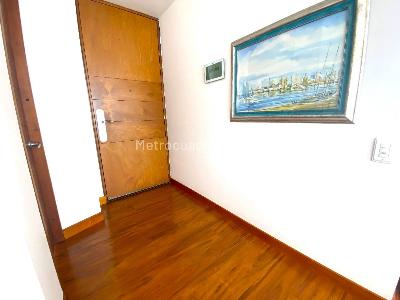Apartamento en venta en Chico Navarra, Bogotá · foto 11 de 15