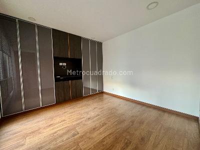 Apartamento en venta en Chico, Bogotá · foto 9 de 16