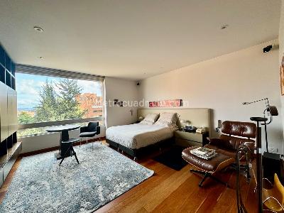 Apartamento de 3 alcobas en venta en Los Rosales, Bogotá, 234 m² · foto 10 de 16
