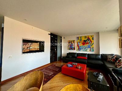 Apartamento de 3 alcobas en venta en Los Rosales, Bogotá, 234 m² · foto 7 de 16