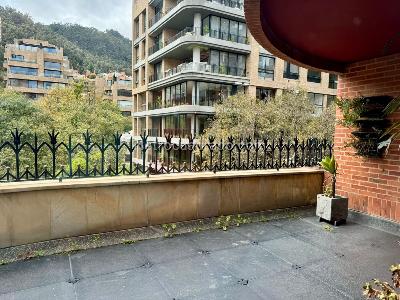 Apartamento en venta en Chico, Bogotá · foto 2 de 20