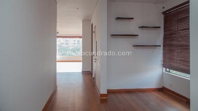 Apartamento de 4 alcobas en venta en Chico, Bogotá, 420 m² · foto 16 de 20