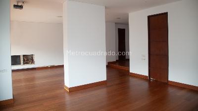 Apartamento de 4 alcobas en venta en Chico, Bogotá, 420 m² · foto 17 de 20