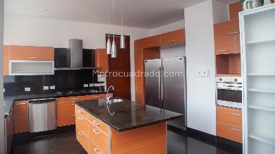 Apartamento de 4 alcobas en venta en Chico, Bogotá, 420 m² · foto 4 de 20