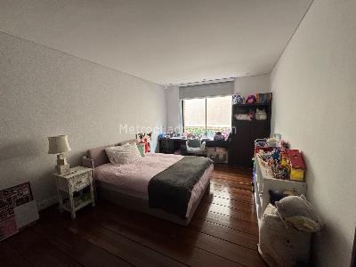 Apartamento de 5 alcobas en venta en Chico Alto, Bogotá, 475 m² · foto 14 de 20