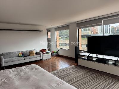 Apartamento de 5 alcobas en venta en Chico Alto, Bogotá, 475 m² · foto 18 de 20