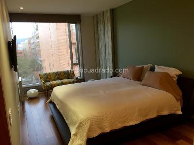 Apartamento de 3 alcobas en venta en Chico Reservado, Bogotá, 279 m² · foto 10 de 19