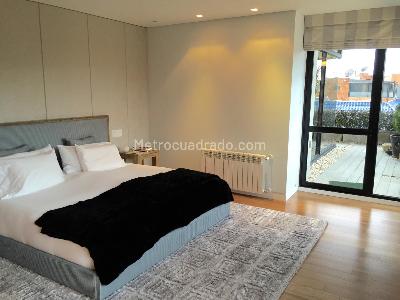 Apartamento de 3 alcobas en venta en Chico Reservado, Bogotá, 279 m² · foto 4 de 19