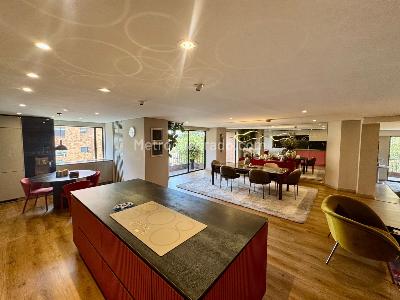 Apartamento de 4 alcobas en venta en Chico Cabrera, Bogotá, 385 m² · foto 11 de 18