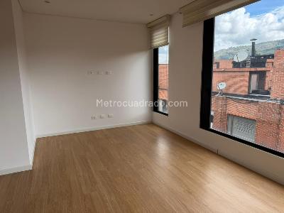 Apartamento en venta en La Carolina, Bogotá · foto 8 de 20