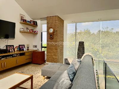 Casa de 3 alcobas en venta en Cerros Altos De Suba, Bogotá, 278 m² · foto 9 de 18