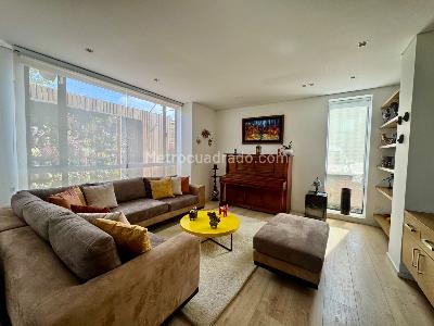 Casa de 3 alcobas en venta en Cerros Altos De Suba, Bogotá, 278 m² · foto 2 de 18