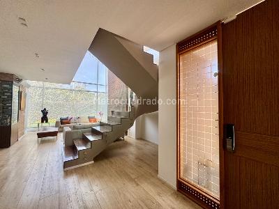 Casa de 3 alcobas en venta en Cerros Altos De Suba, Bogotá, 278 m² · foto 3 de 18