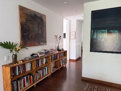 Apartamento de 2 alcobas en venta en El Virrey Norte, Bogotá, 105 m² · foto 10 de 14