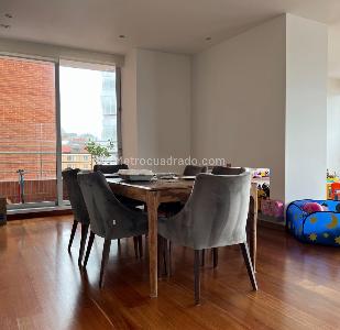 Apartamento de 3 alcobas en venta en La Cabrera, Bogotá, 228 m² · foto 2 de 13