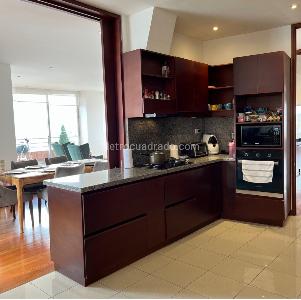 Apartamento de 3 alcobas en venta en La Cabrera, Bogotá, 228 m² · foto 4 de 13