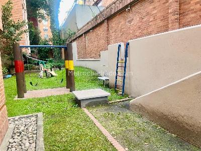 Apartamento de 3 alcobas en venta en Chico Cabrera, Bogotá, 265 m² · foto 20 de 20