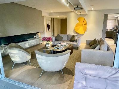 Apartamento de 3 alcobas en venta en Chico Cabrera, Bogotá, 265 m² · foto 3 de 20